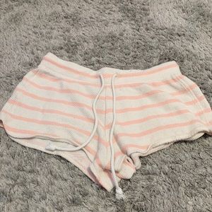 old navy pink and cream striped shorts